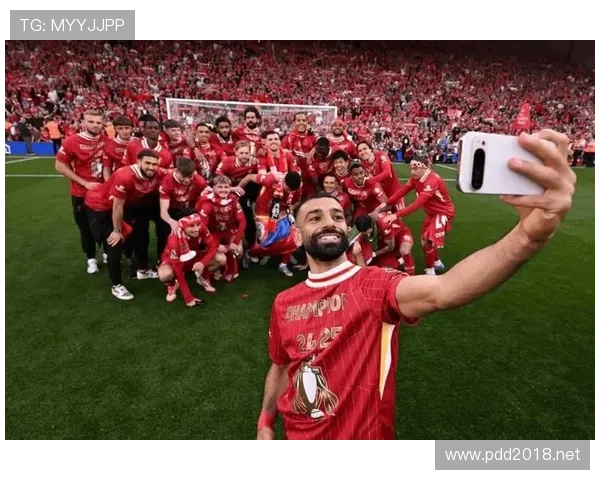 利物浦阵容深度问题显现,对关键赛事稳定性带来考验,当前竞争走势面临变化 利物浦阵容深度问题显现,对关键赛事稳定性带来考验,当前竞争走势面临变化