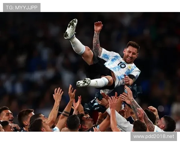 孙兴慜与梅西边锋能力对比:效率、技术及战术角色差异解析 孙兴慜与梅西边锋能力对比:效率、技术及战术角色差异解析