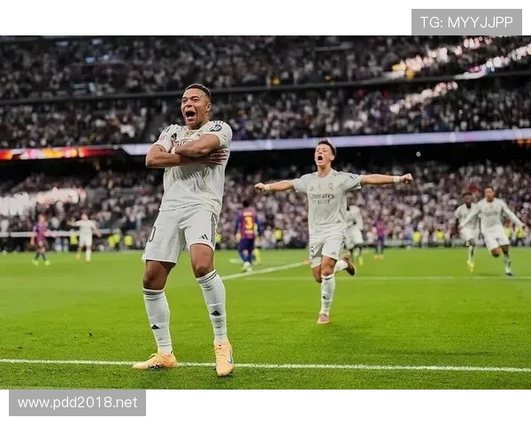 姆巴佩与哈兰德:终结方式分化,前者更倚重反击推进,后者集中禁区强点 姆巴佩与哈兰德:终结方式分化,前者更倚重反击推进,后者集中禁区强点