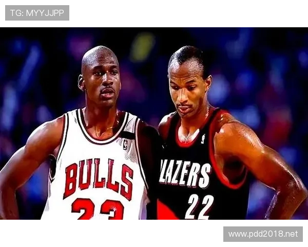 德雷克斯勒无球跑动撕裂防线，拉开空间效率提升